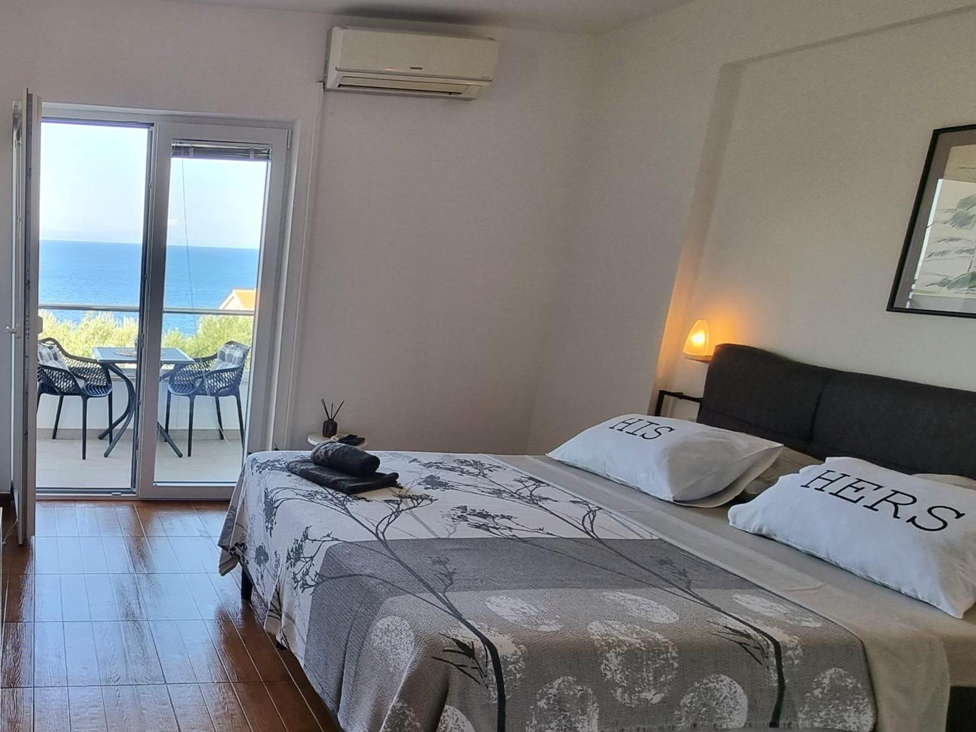 Apartments Gabriela ドラスニセ 部屋 写真