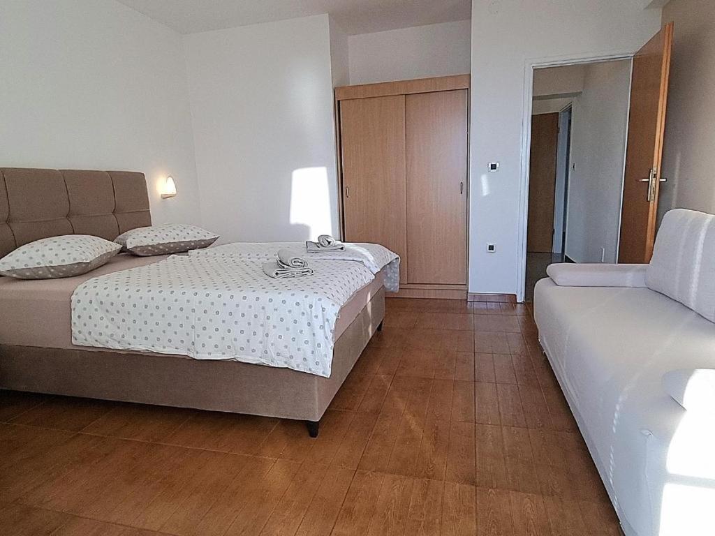 Apartments Gabriela ドラスニセ 部屋 写真